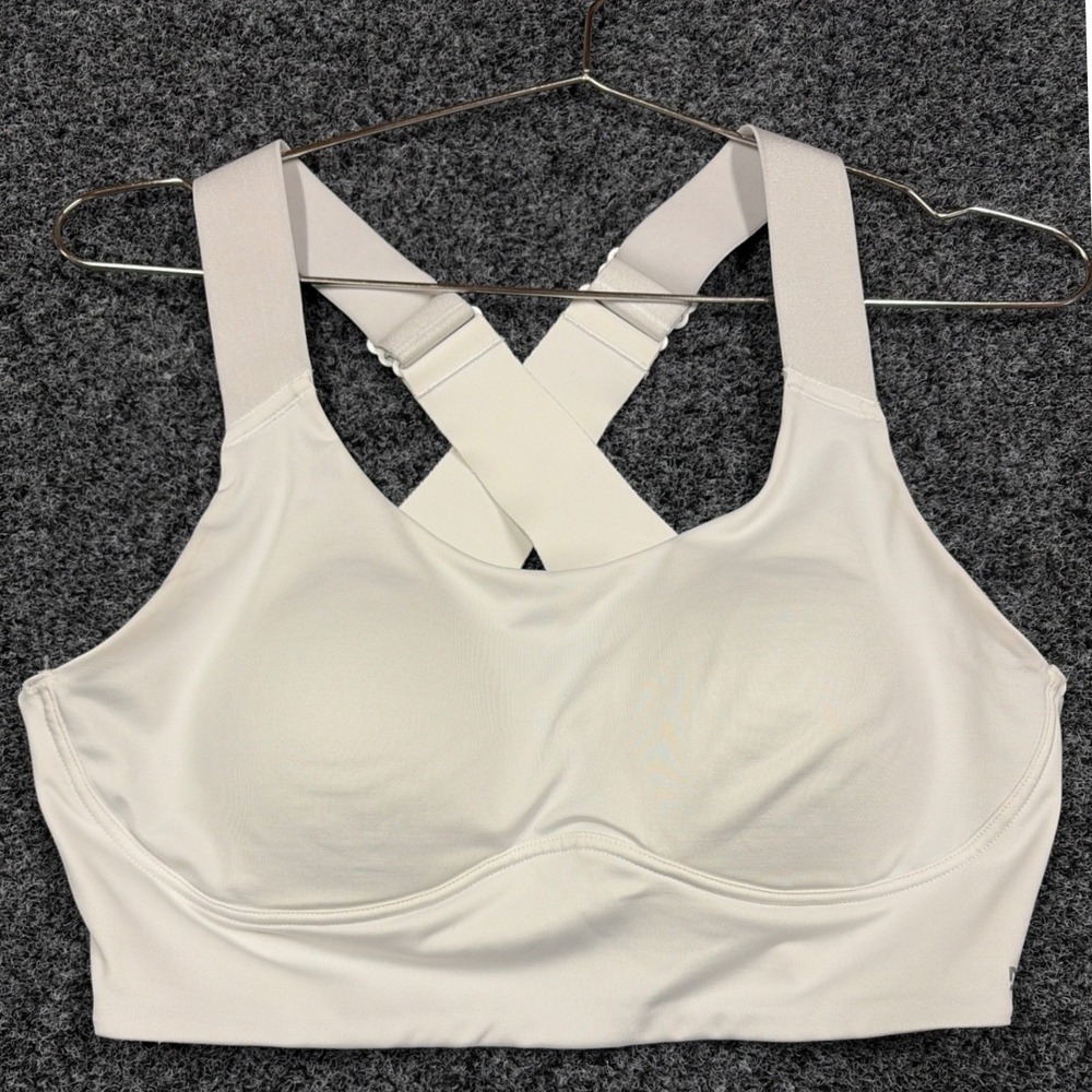 DSG Sports Bra Womens M White High Support Crossback Adjustable Straps Gym Yoga